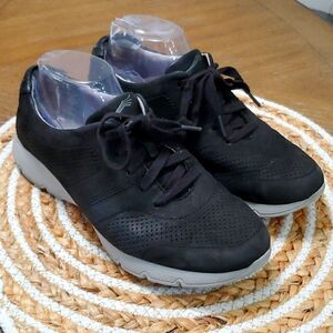 Dansko Women’s Alissa Black Milled Nubuck Athletic Oxford Sz 39